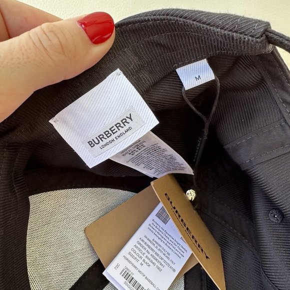 NWT Burberry Unisex US M Horseferry Embroidered Baseball Cap Black 8043040 - Picture 4 of 8
